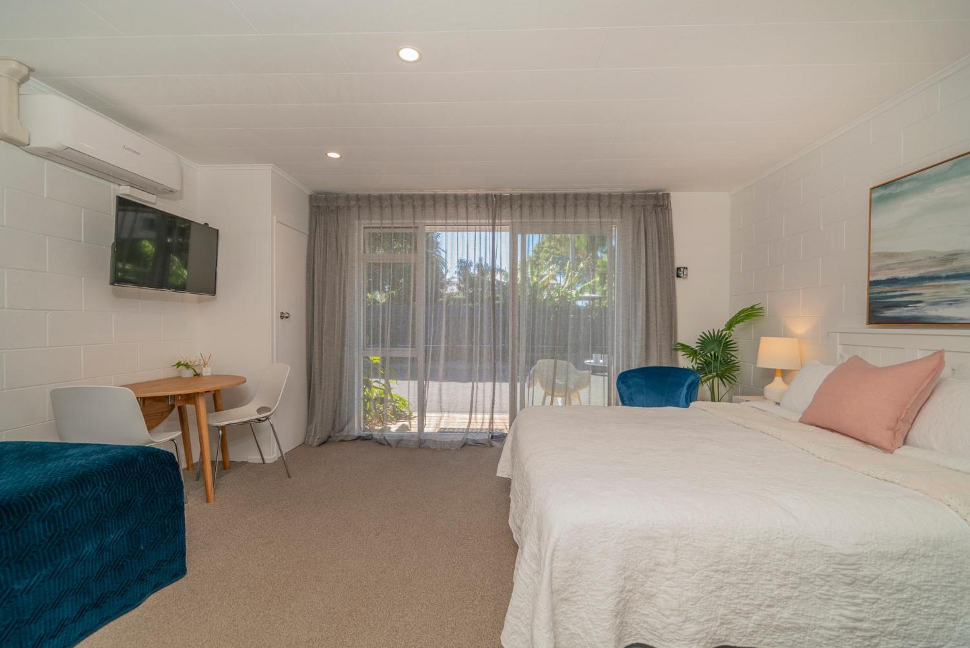 Oceans 88 Whitianga Coastal Suites Habitación foto